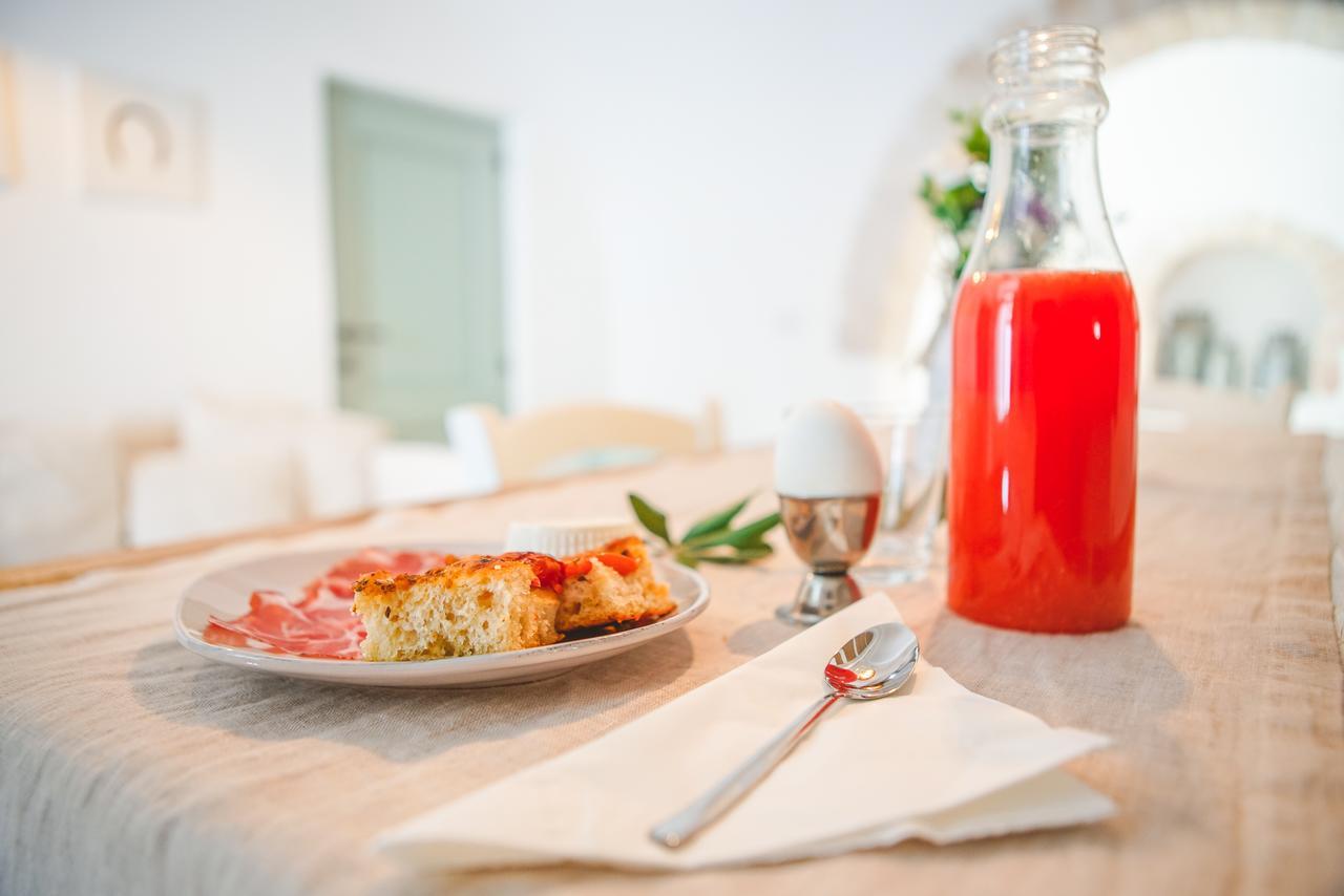 Trullo Essenza-Trulli Anti Charme & Relax Bed & Breakfast Алберобело Екстериор снимка