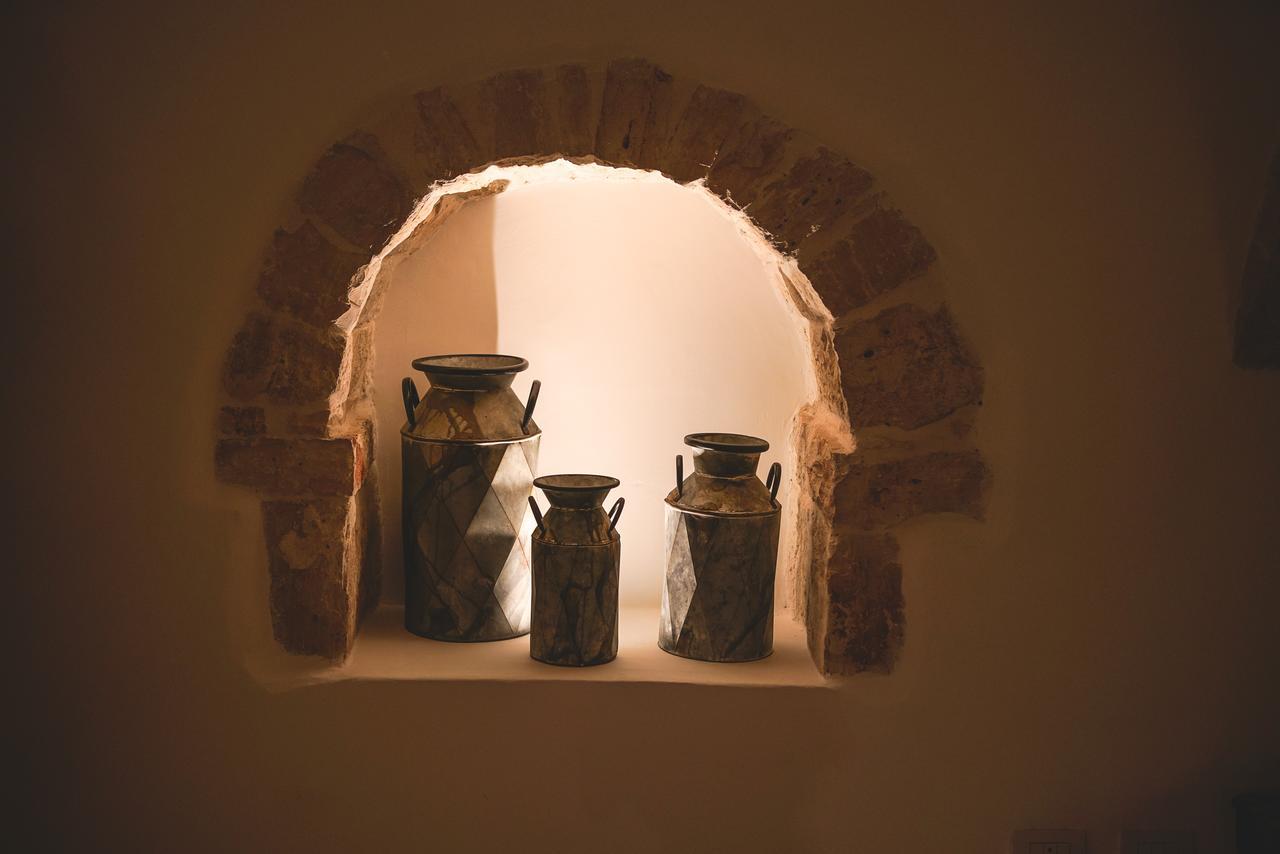 Trullo Essenza-Trulli Anti Charme & Relax Bed & Breakfast Алберобело Екстериор снимка